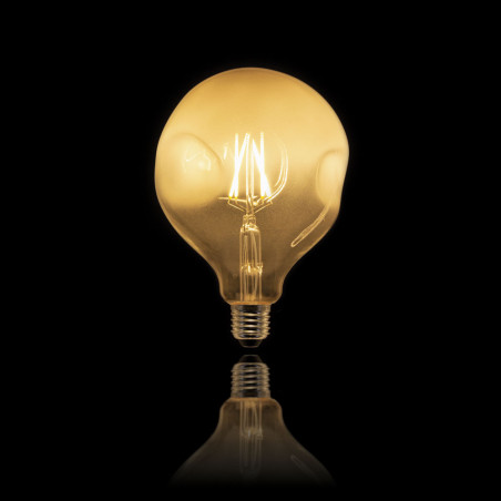 Ampoule LED Globe (G125) Irrégulière au verre lacté, culot E27, 6W cons. (48W eq.), 600 lumens, lumière blanc chaud