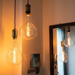 Ampoule LED Giant Fiole / Vintage, culot E27, 4W cons. (30W eq.), 323 lumens, lumière blanc chaud