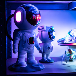 Veilleuse projecteur LED Cosmolite, 5 modes de projection, enceinte Bluetooth intégrée, minuteur intégré, rechargeable USB