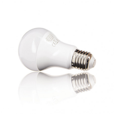 Ampoule LED A60, culot E27, 6W cons. (40W eq.), lumière blanc chaud, 200 lumen en mode autonome